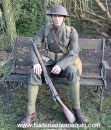 Historia Mannequin-Mannequins réalistes et Mains pour Musées et Collectionneurs d'uniformes,costumes,coiffures,casques,casquettes en Militaria et autres, au meilleur prix